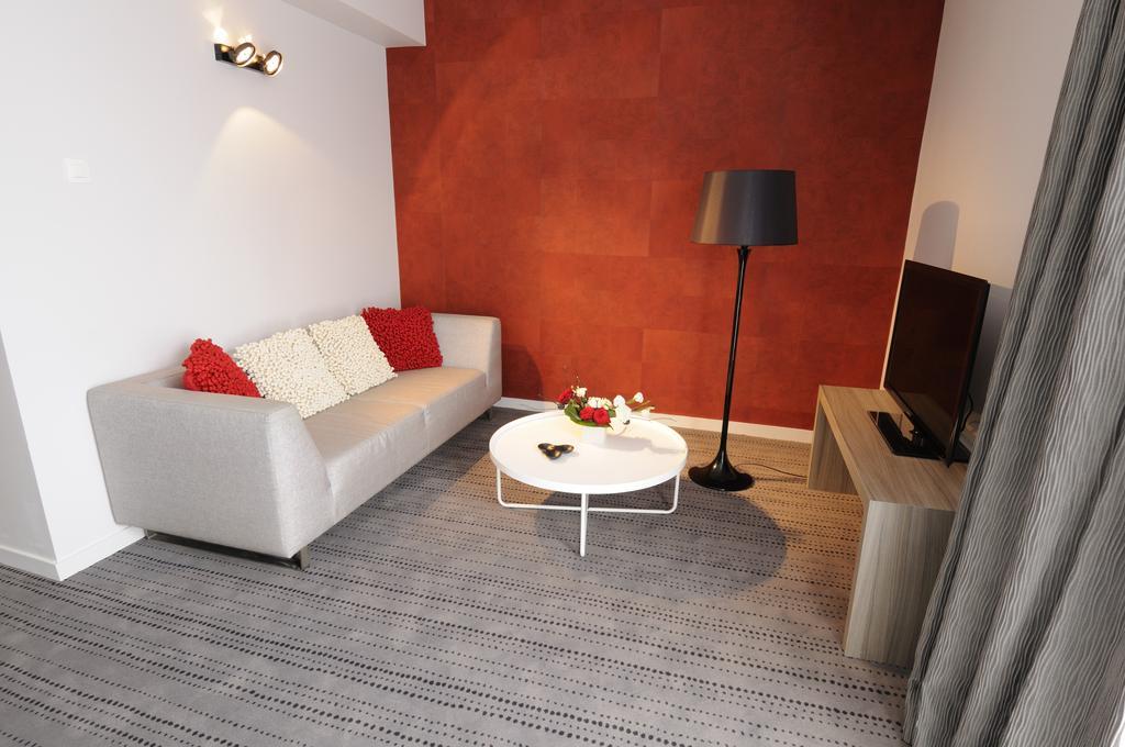 Best Western Plus Hotel & Spa De Chassieu Luaran gambar